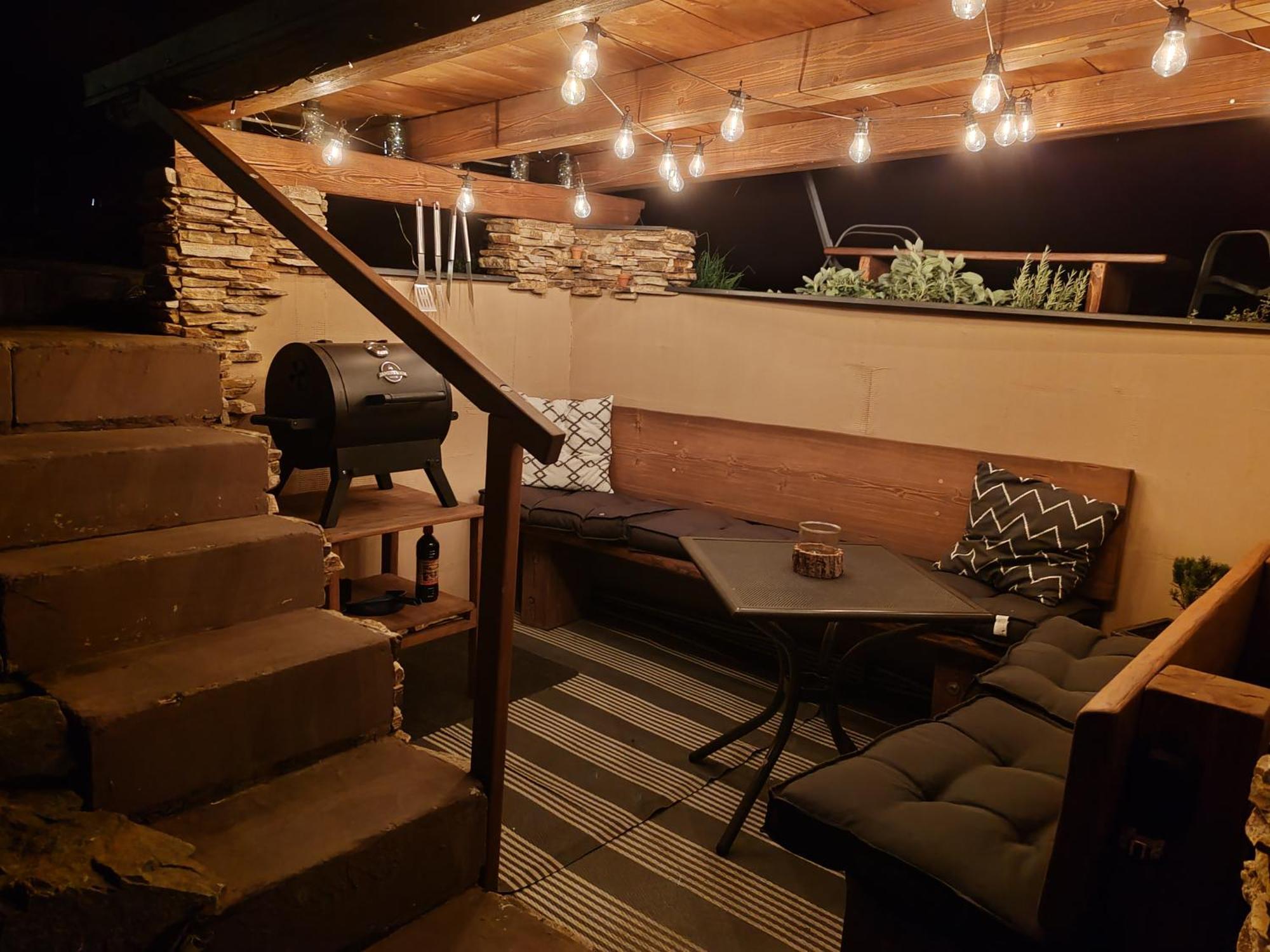 Apartman Kunst Korenov Ngoại thất bức ảnh